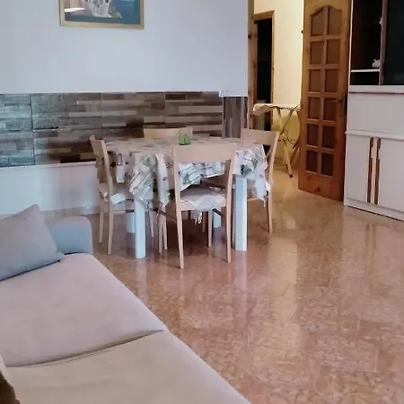 Semesterbostad Itaca Sant Isidoro (Apulia)