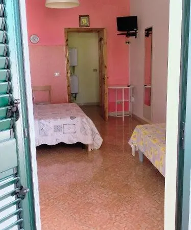 Itaca Tatil Evi Sant Isidoro (Apulia)