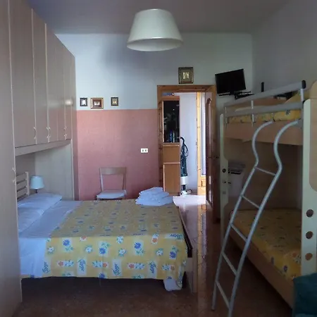 Itaca Semesterbostad Sant Isidoro (Apulia)