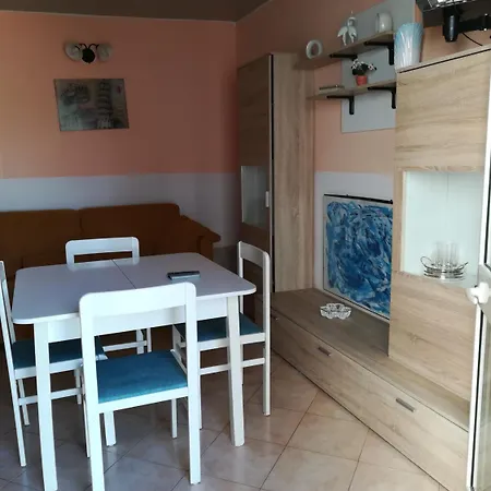 Itaca Sant Isidoro (Apulia)