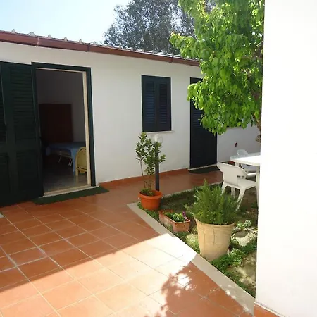 Casa vacanze Itaca Sant Isidoro (Apulia)